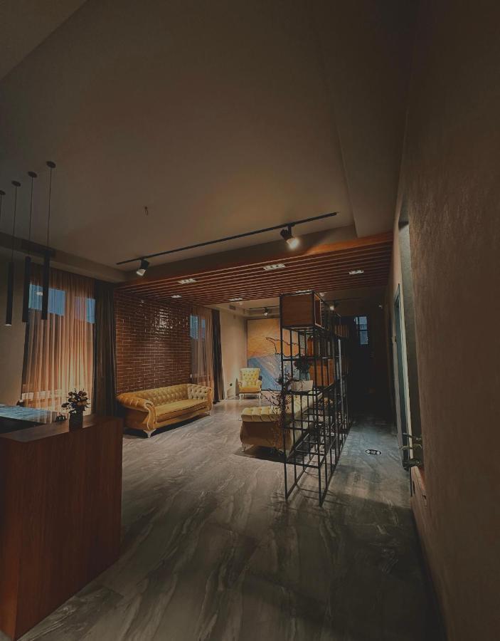 Green Rooms Кутаїсі Екстер'єр фото